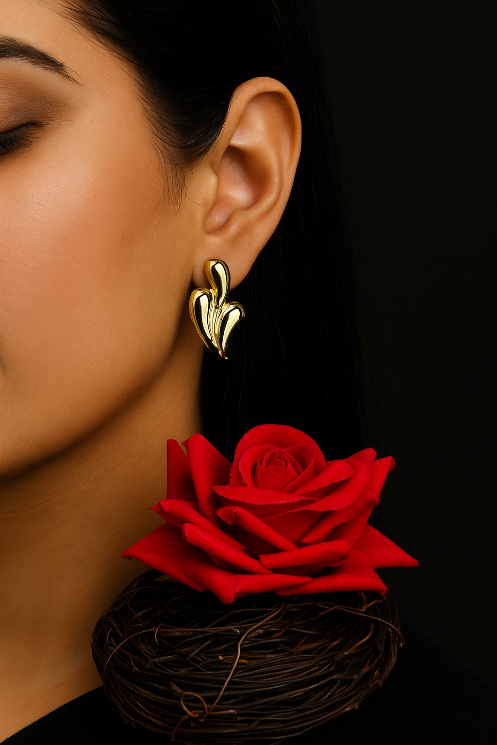 Golden Abstract Leaf Stud Earrings – Modern Statement Design